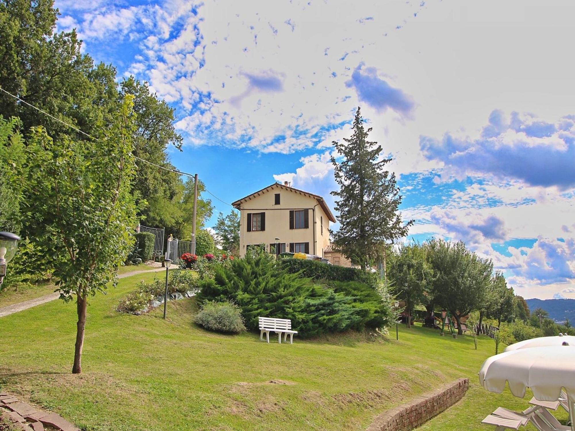 Nice Flat In Arcevia With Swimming Pool Eksteriør bilde