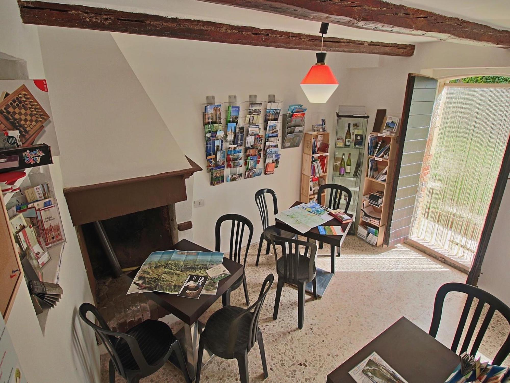 Nice Flat In Arcevia With Swimming Pool Eksteriør bilde