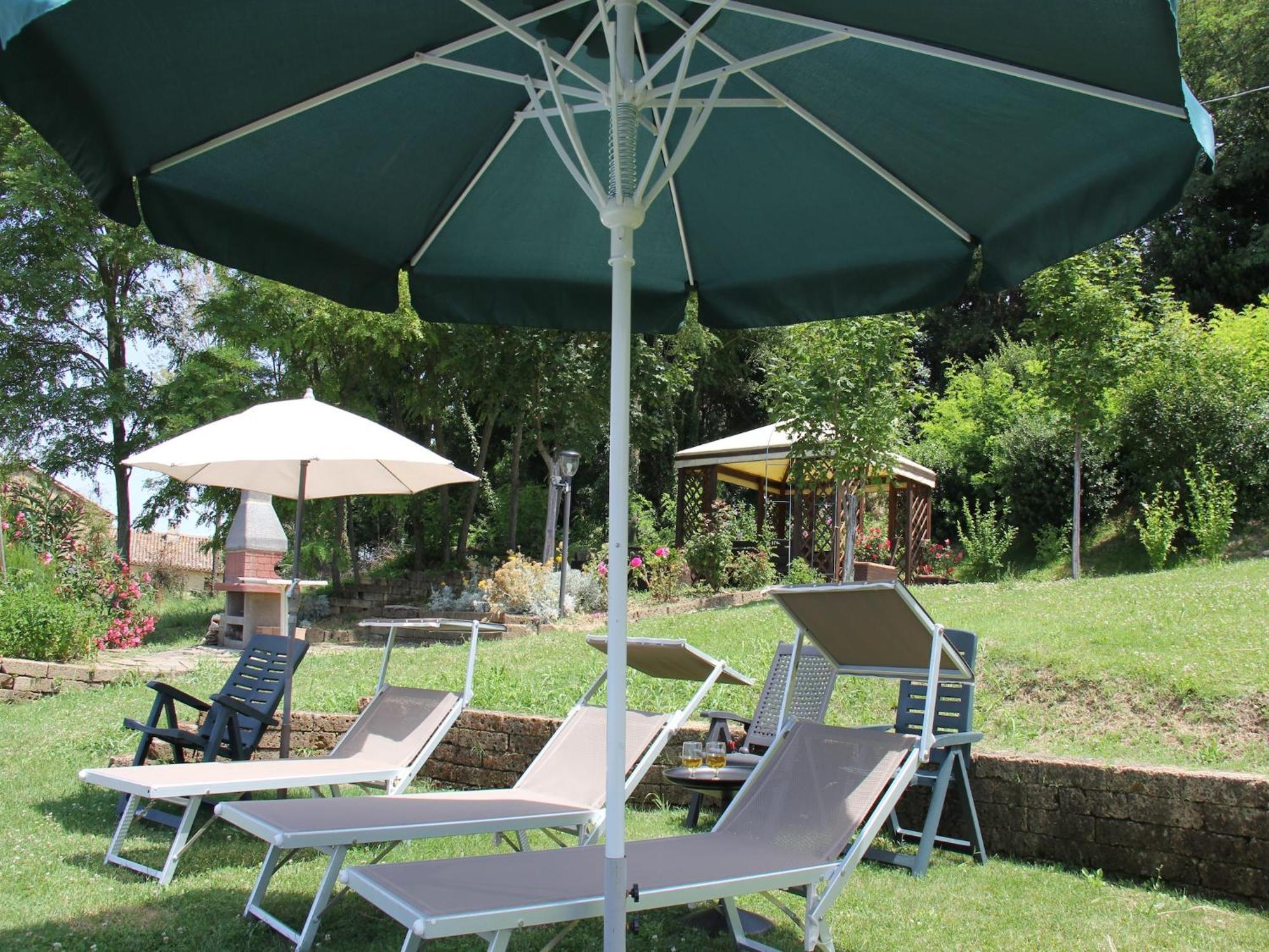 Nice Flat In Arcevia With Swimming Pool Eksteriør bilde